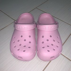 Pink crocs